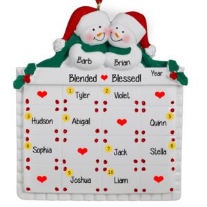 Image of Snow Couple With 10 Names On Quilt Ornament